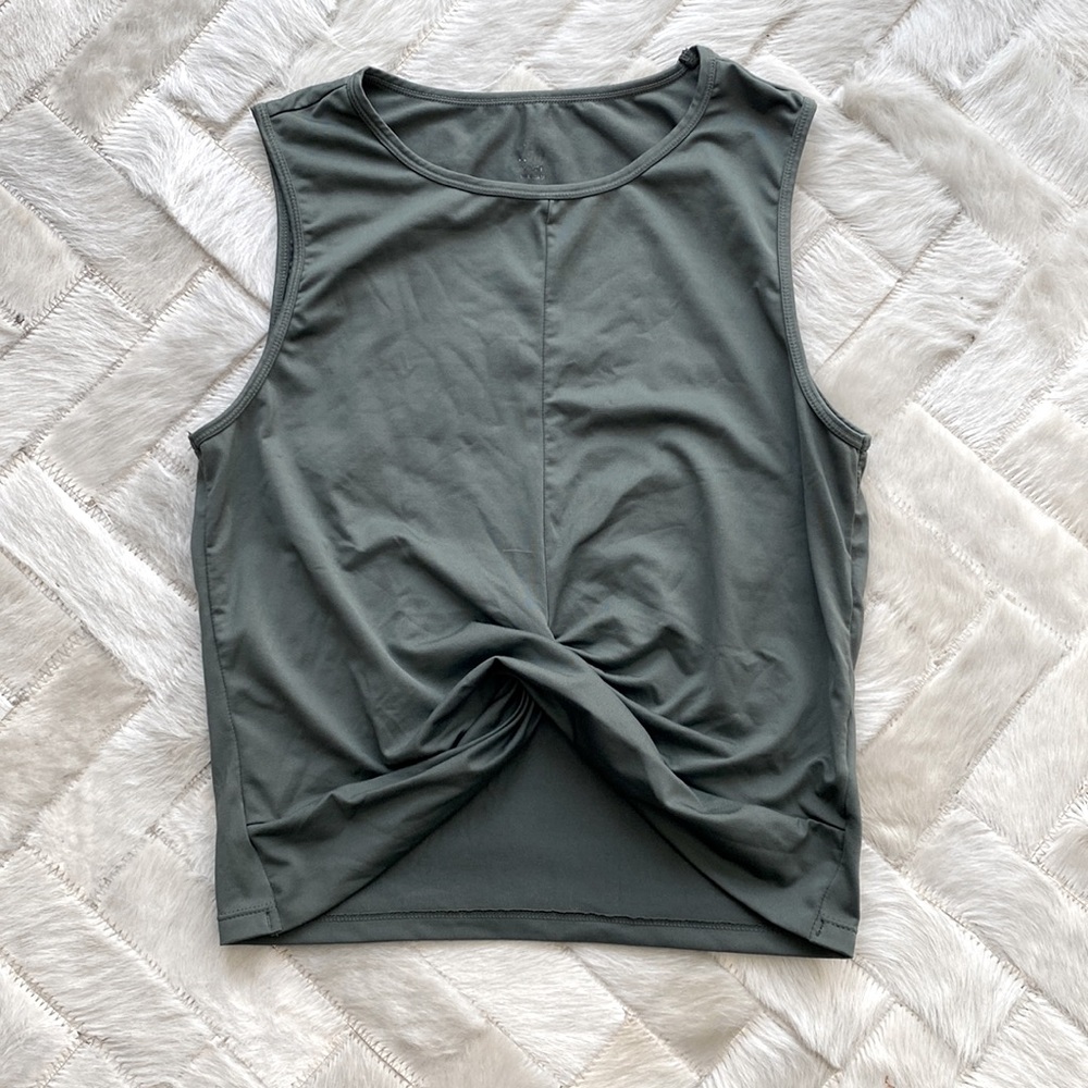 H&M Sport Green Athletic Top (M)
